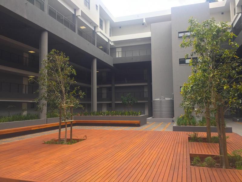1 Bedroom Property for Sale in Kenilworth Western Cape